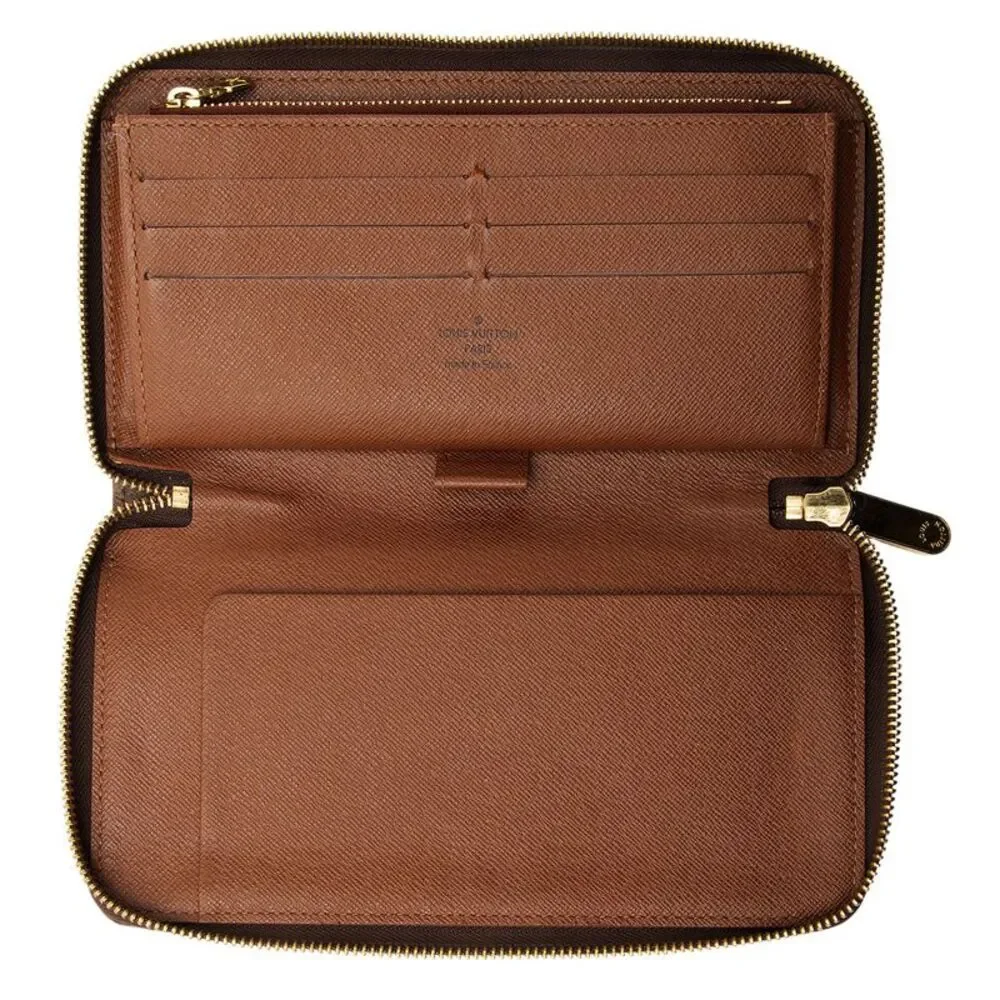 Louis Vuitton Vintage Monogram Canvas Zippy Organizer Wallet